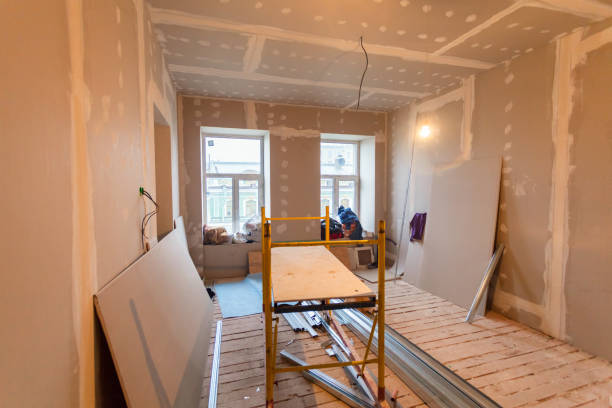 Best Mold Damage Restoration  in Woodlake, CA